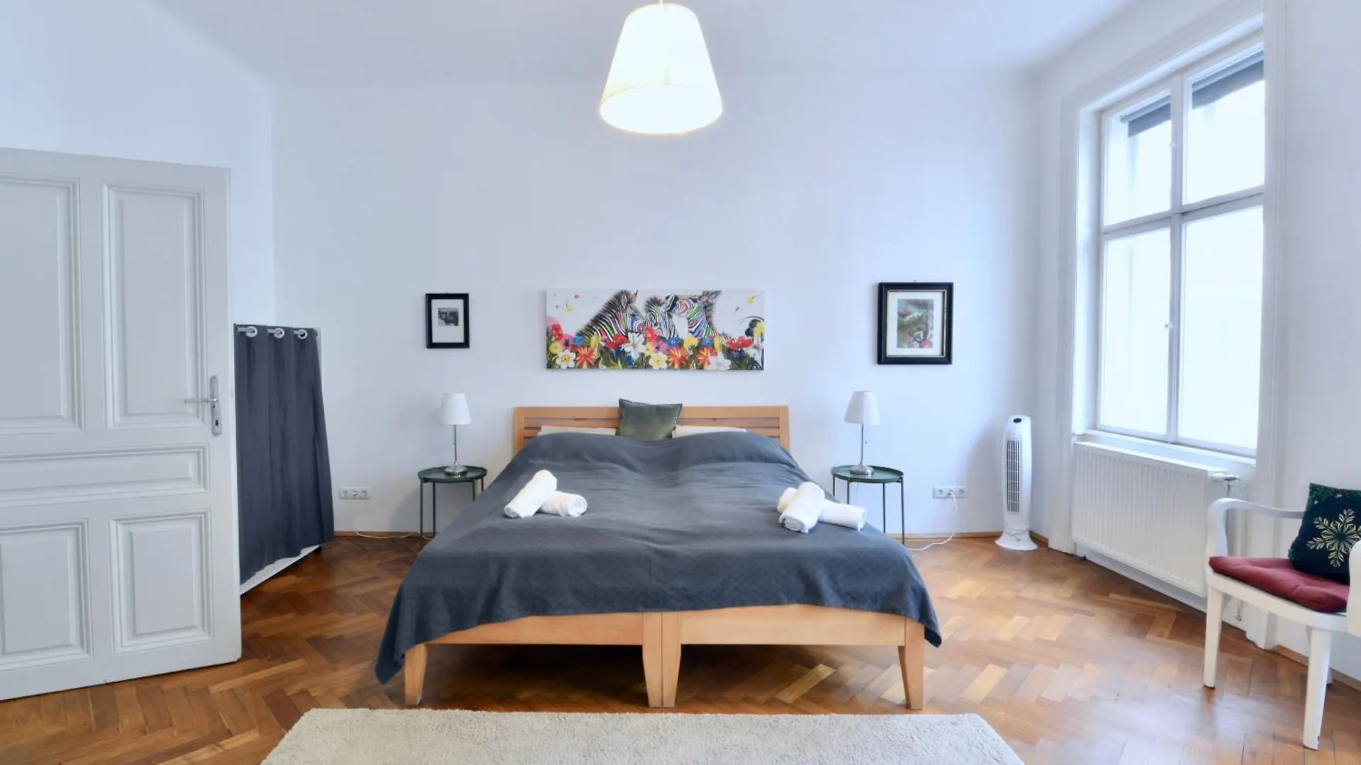 Apartment Central & Charming Viennese Flat