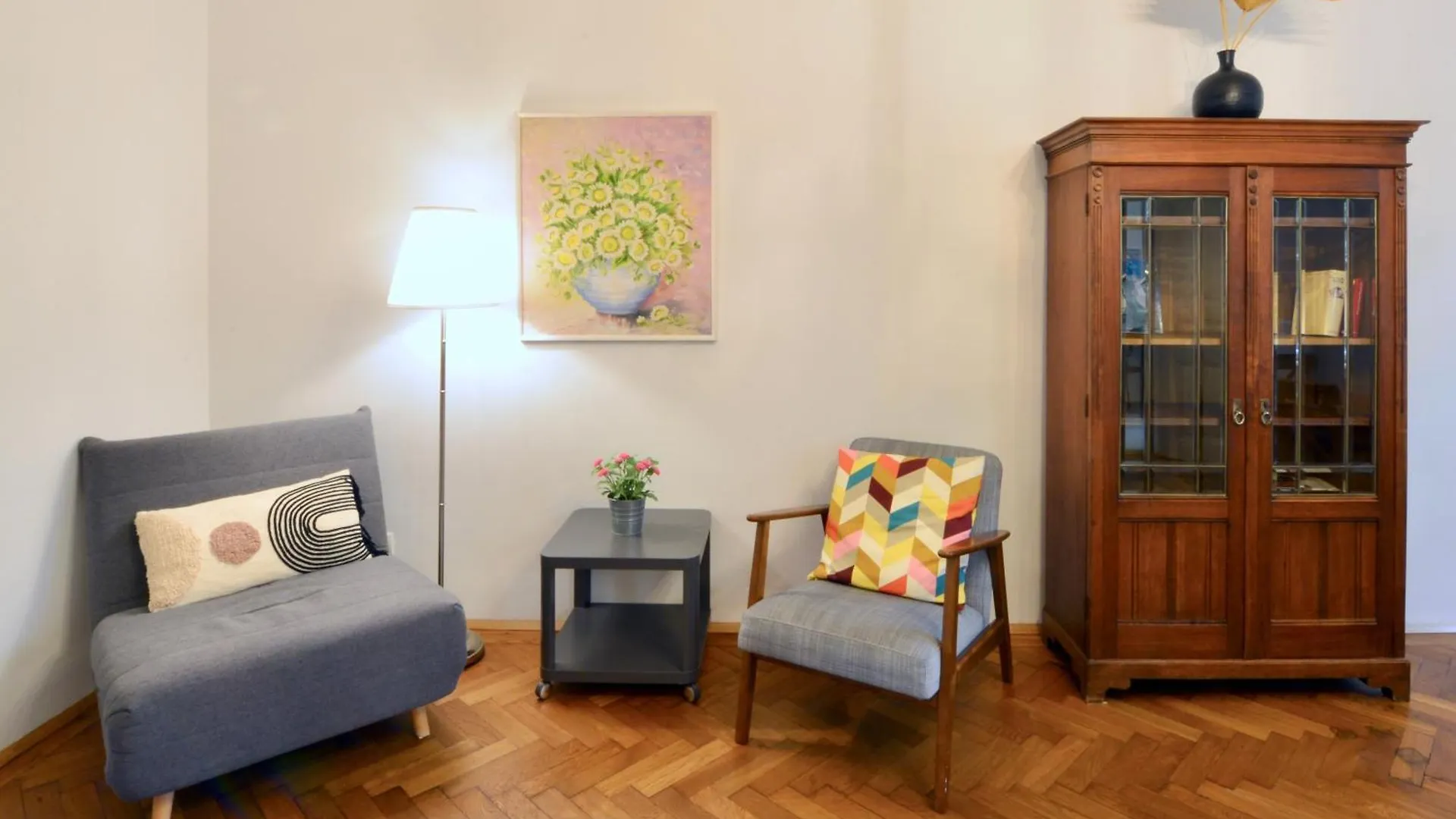 Central & Charming Viennese Flat Austria