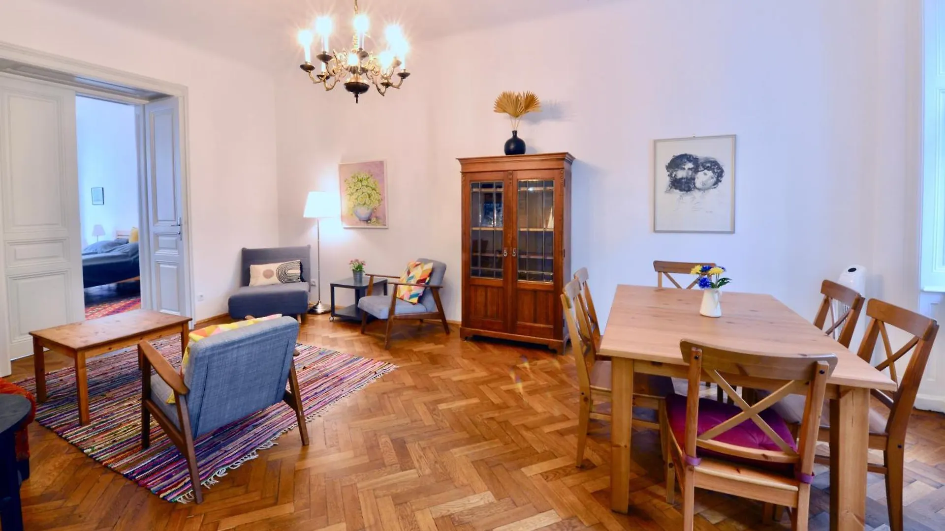 Central & Charming Viennese Flat